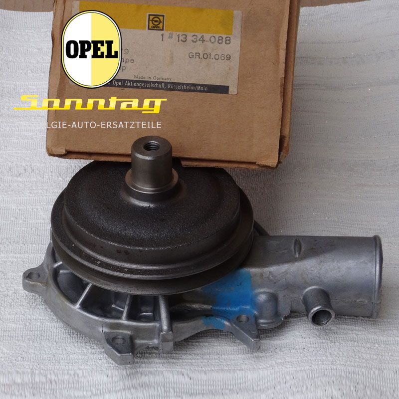 1334088 Wasserpumpe  OPEL Admiral Diplomat B